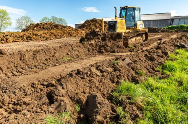 Fermec Digger 👉 Est. cost: €219–€239 Begin the process with: €23