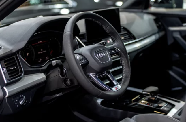 AUDI Q5 Sum Insured: €12,000 👉 Est. cost: €553–€653 Unlock your custom quotes for: €66