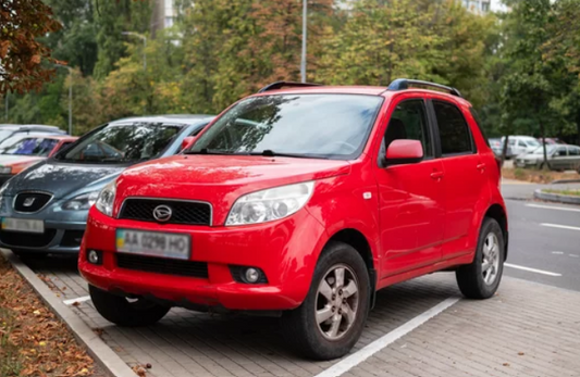 DAIHATSU Terios Sum Insured: €6,500 Estimated Premium: €255–€295 👉 Upfront fee required €25
