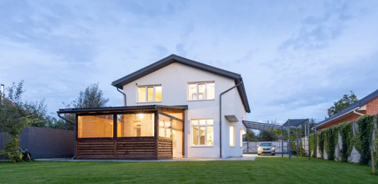 Buildings: €166,000, Contents: €40,000 👉 Est. cost: €335–€395 Unlock custom quotes for: €39