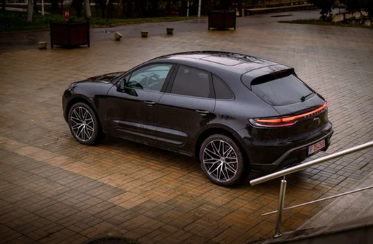 Περιεκτική ασφάλιση αυτοκινήτου PORSCHE Macan ασφαλισμένο ποσό €95,000 🔹 εκτιμώμενο ασφάλιστρο €1,210-€1,410 📩 Ζητήστε δωρεάν προσφορές με χρέωση υπηρεσίας: