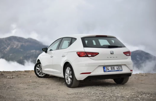 SEAT LEON Sum Insured: €10,000 & Any Driver  👉 Est. Cost: €370–€410 Down Payment Required €39