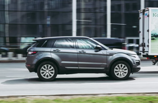 Land Rover EVOQUE sum insured €16,000 Drivers with NO experience in Cyprus 👉 estimated cost €850-€900-Start with an upfront payment of €90