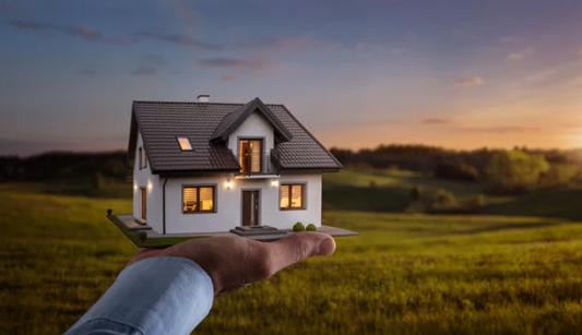 House €90,000 Contents €35,000 & special items €6,000👉 estimated cost: €380-€410 Upfront fee: €38